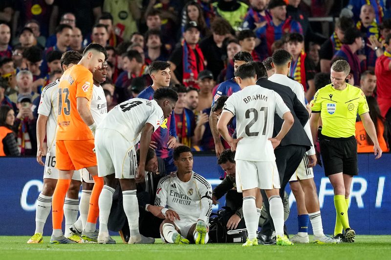 Contentious Penalty Decision Overshadows Barcelona's Victory Over Real Madrid