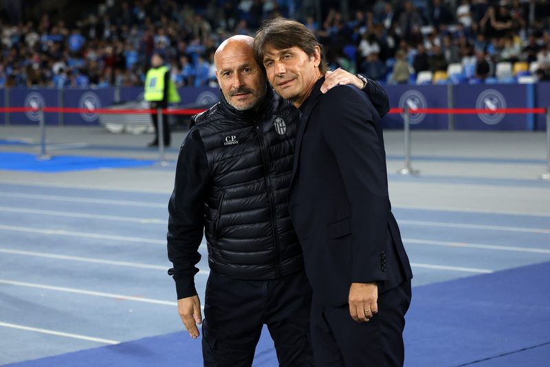 Italiano sfida Conte e conquista il Maradona: un'impresa storica per il Bologna