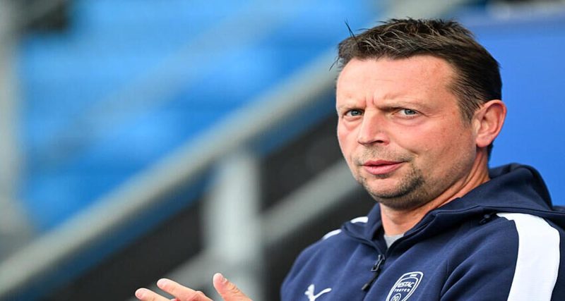 Stéphane Dumont (Troyes) sacré meilleur entraîneur de Ligue 2 aux Trophées UNFP