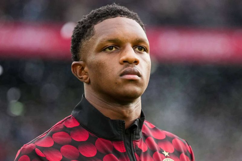 FC Bayern beobachtet Givairo Read: Wechsel im Sommer bleibt offen