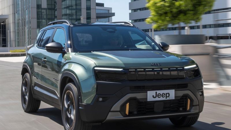 Il restyling 2026 dell'Avenger: novità e prezzi per il Suv più amato d'Italia