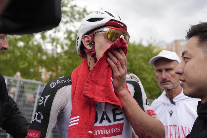 Igor Arrieta conquista la quinta tappa del Giro d'Italia con un finale drammatico