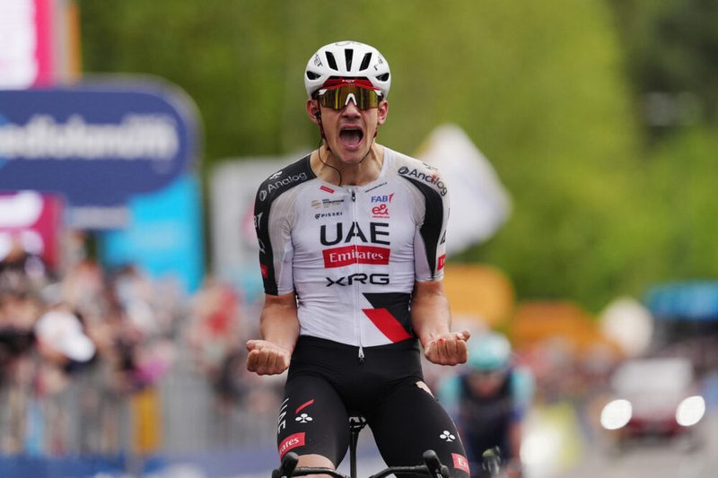 Arrieta trionfa a Potenza e conquista la maglia rosa al Giro d'Italia 2026