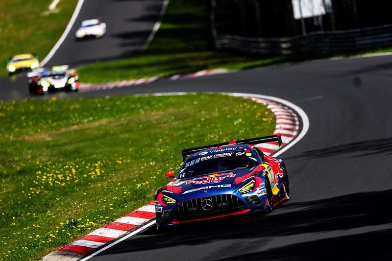 Pilotos da F1 admitem inveja pela participação de Verstappen em Nürburgring