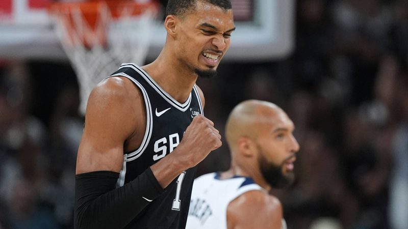 Wembanyama brilla y guía a Spurs en victoria clave sobre Timberwolves