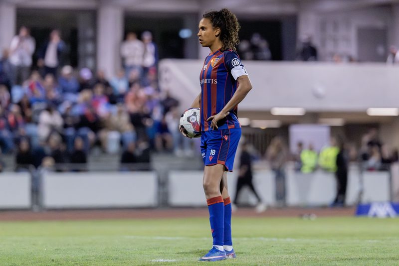 FC Basel erleidet bitteres Aus: Coumba Sow über Emotionen und Teamgeist nach dem Fehler