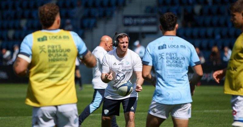 L'Aviron Bayonnais déplore un manque de réalisme après la défaite à Lyon (42-35)