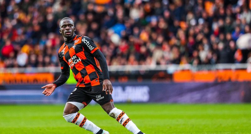 Bamba Dieng refuse de prolonger avec le FC Lorient : une décision choc pour les Merlus