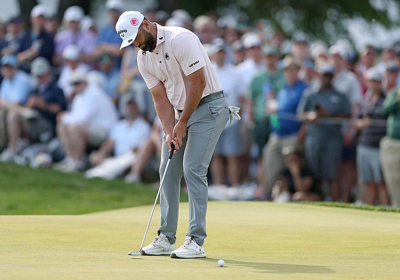 Jon Rahm se aferra al liderato en Pensilvania mientras Alex Smalley sorprende