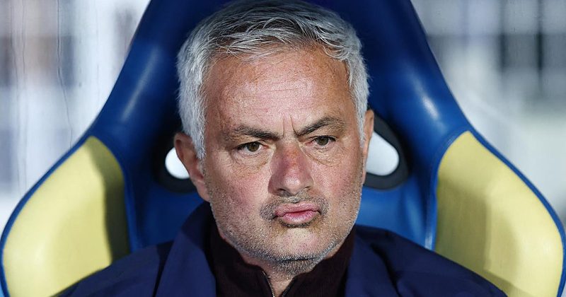 Mourinho plantea su futuro en el Benfica tras un exitoso pero agridulce final de temporada