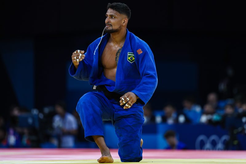 Leonardo Gonçalves conquista liderança no ranking mundial de judô até 100kg