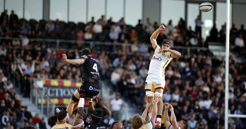 Le club de rugby d'Aix-en-Provence sur le podium de la Pro D2