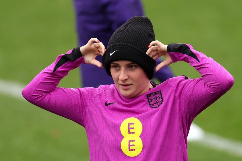 Lionesses Boosted by Ella Toone's Return Ahead of Key World Cup Qualifiers