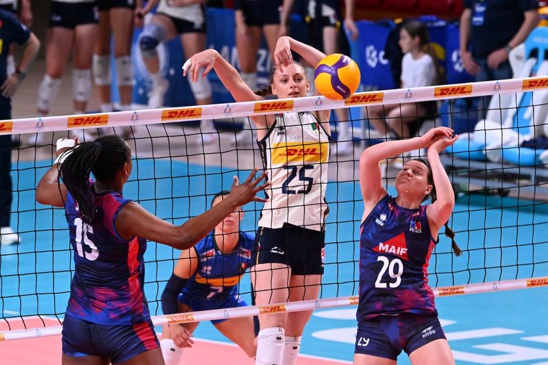 Italia affronta la Serbia nel torneo di Genova: sfida cruciale per le azzurre