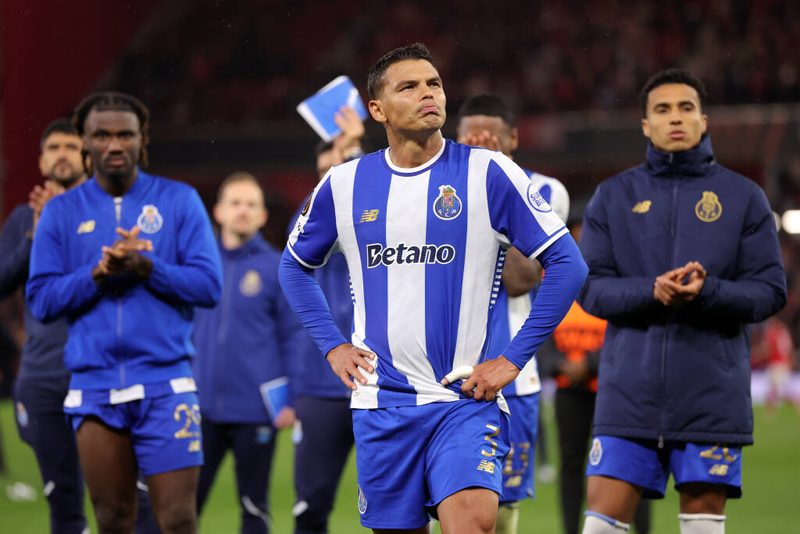 Thiago Silva quitte le FC Porto : fin d'une aventure au Portugal