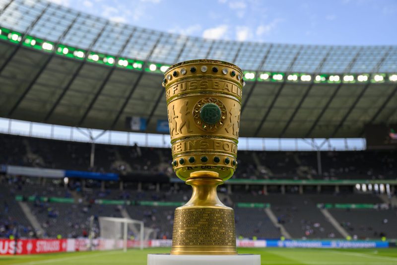 Amateurfußball im Fokus: Cottbus enttäuscht, Rostock feiert klaren Sieg