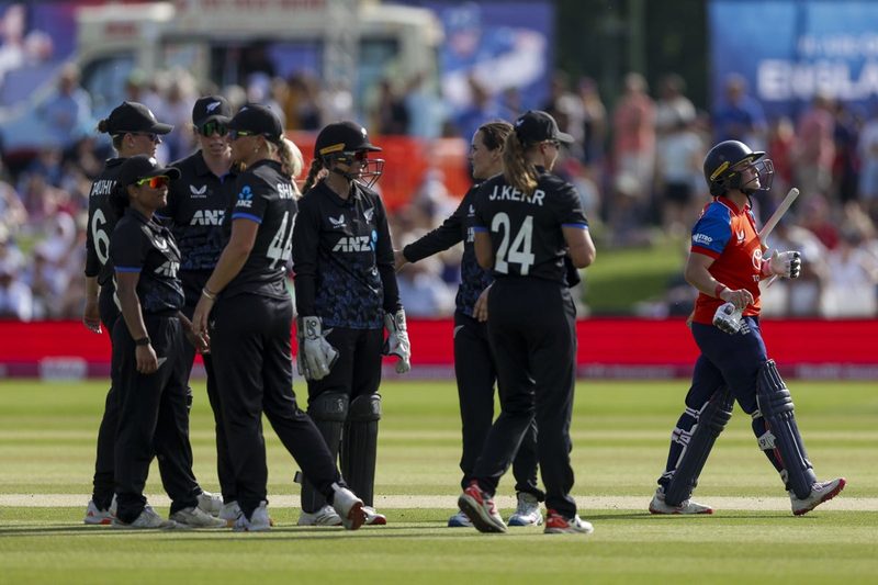 New Zealand Stages Stunning Comeback to Level T20 Series Against England