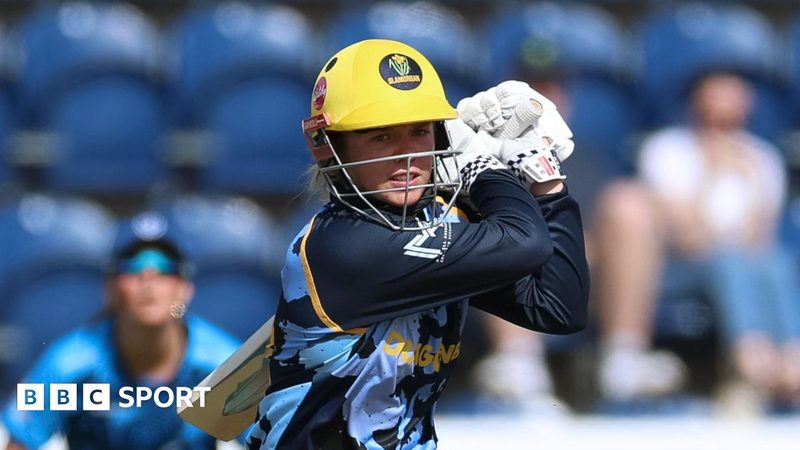 Daisy Jeanes Shines as Glamorgan Crush Derbyshire in Vitality Blast Showdown