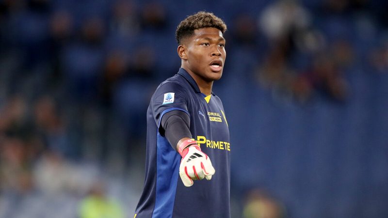 Interesse am japanischen Torhüter: FC Bayern beobachtet Suzuki seit eineinhalb Jahren