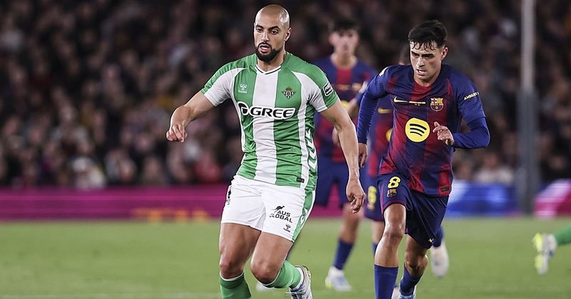 Amrabat agradece a los béticos mientras su futuro en el Betis sigue incierto