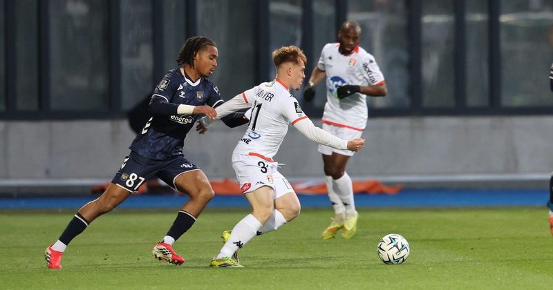 Le Stade Lavallois en finale décisive contre le FC Rouen pour le maintien en Ligue 2