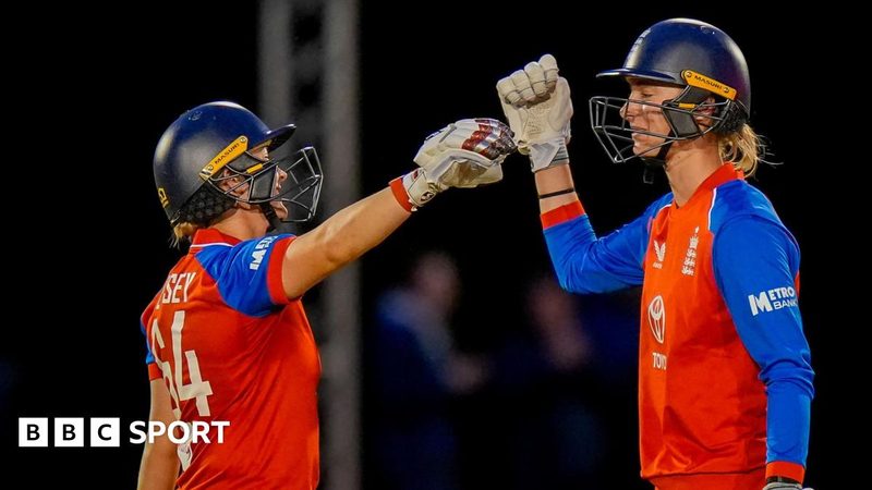 Selection Headaches: Charlotte Edwards Faces Tough Choices Ahead of T20 World Cup