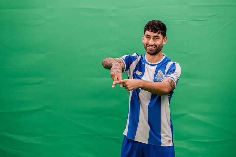 Alan Varela sueña con el Mundial tras un exitoso año en Europa con Porto