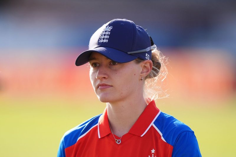 Amy Jones Backs Charlie Dean for England Captaincy Amid Sciver-Brunt's Injury