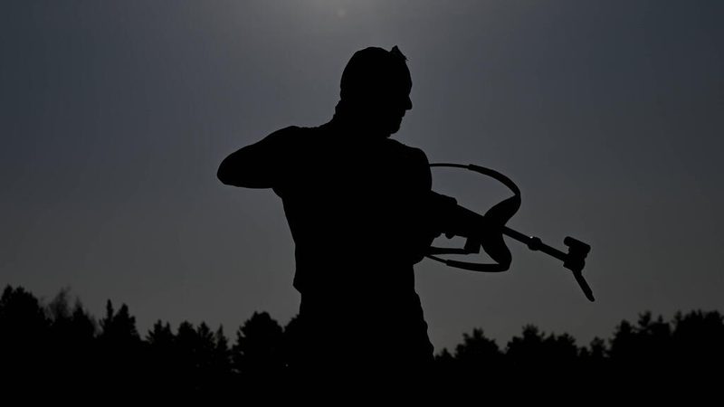 Enzo Bouillet blickt auf herausfordernden Winter und neue Chancen im Biathlon