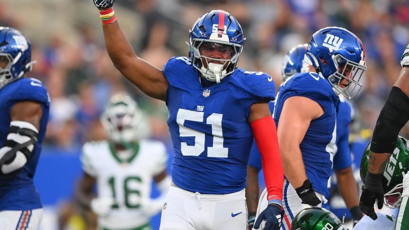 Second-Year NFL Players Set for Breakout: Giants' Carter and Raiders' Jeanty Lead the Charge