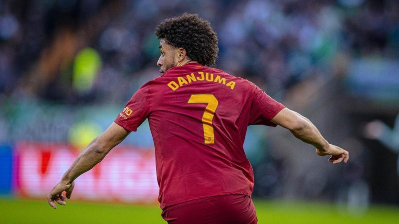 Valencia CF busca un goleador urgente para cambiar su destino