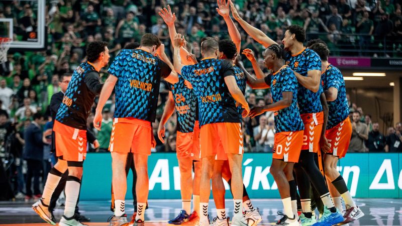 El Valencia Basket enfrenta el asedio de los gigantes griegos tras su exitosa temporada