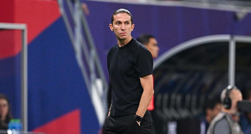 L'AS Monaco : Filipe Luis sur le banc, un choix surprenant après le départ de Pocognoli