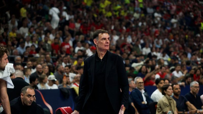 Bartzokas critica a Scariolo: "Los grandes equipos aceptan la derrota sin excusas"