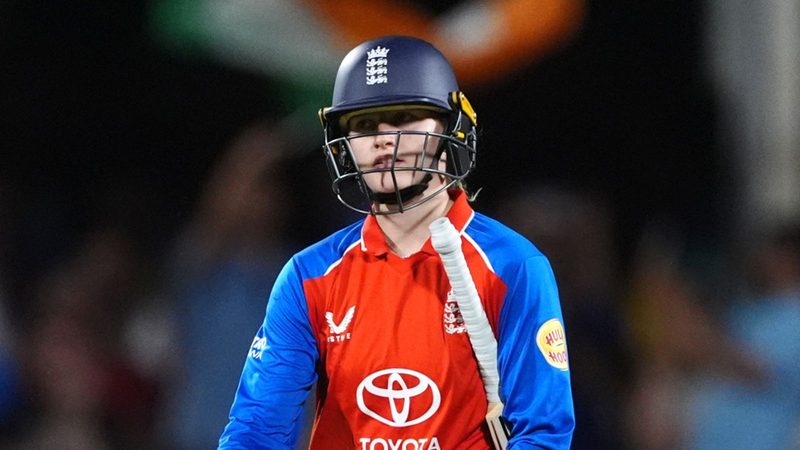 Nasser Hussain Questions England's Selection After 38-Run Defeat to India