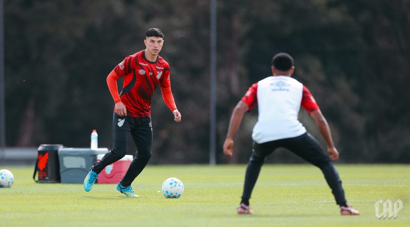 Athletico conta com reforços importantes contra o Mirassol na Série A