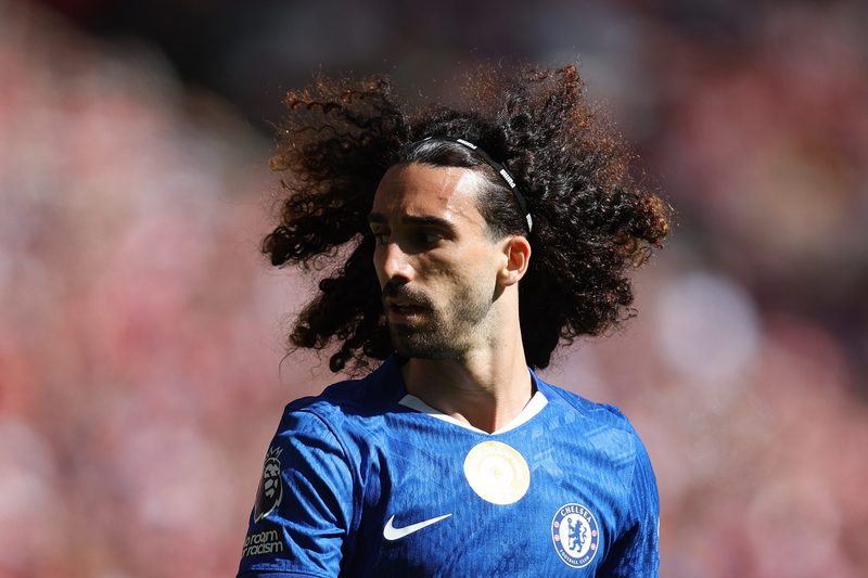 Il futuro di Cucurella in bilico: Atletico, Barcellona e City lo cercano