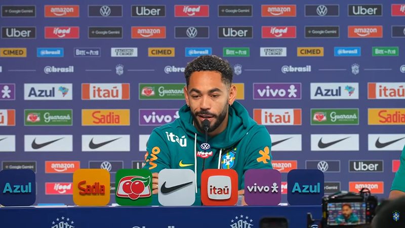 Matheus Cunha minimiza importância do número na camisa da Seleção Brasileira