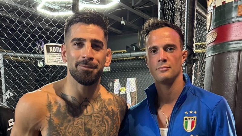 Ilia Topuria se presenta en su mejor forma física antes del combate en UFC Casa Blanca