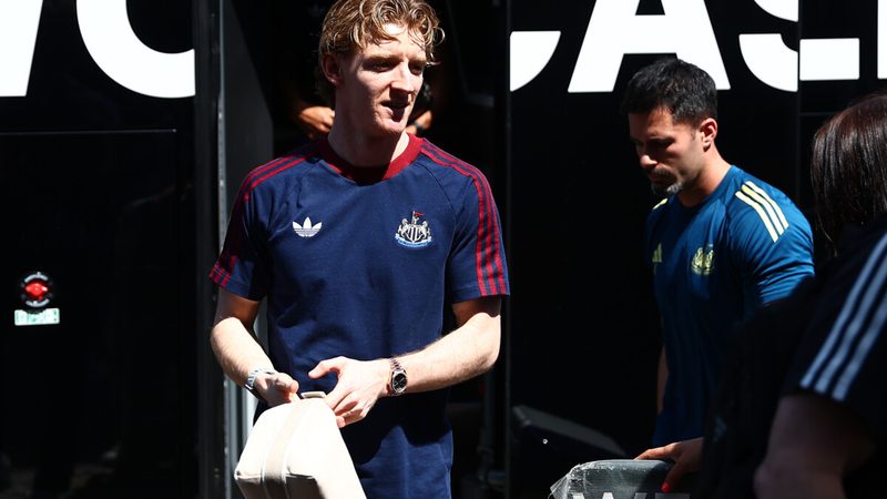 Anthony Gordon wechselt von Newcastle United zum FC Barcelona für 80 Millionen Euro