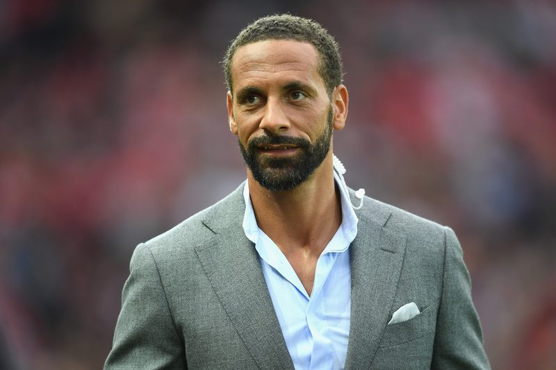 Rio Ferdinand revela que ganha mais hoje do que durante os anos de jogador
