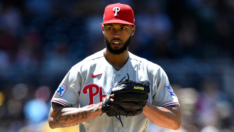 NL Cy Young Race Heats Up: Six Pitchers Stand Out as Paul Skenes Lags Behind