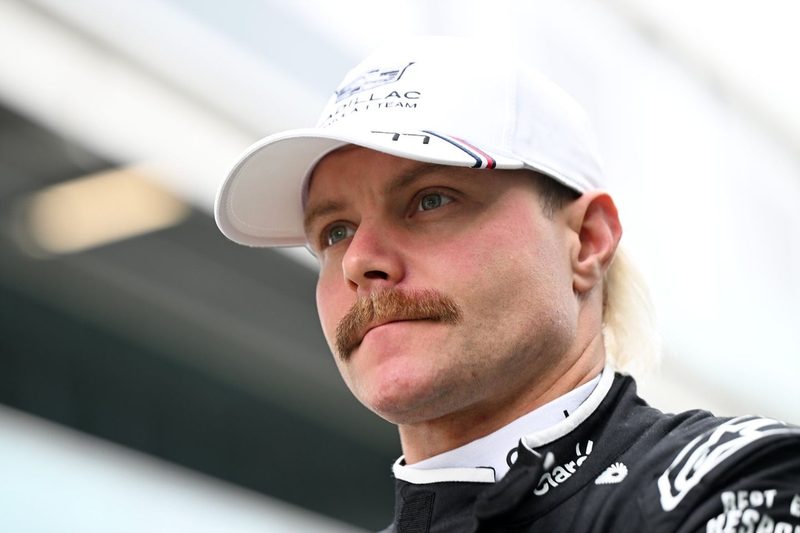 Cadillac nega rumores sobre saída de Bottas e defende desempenho do piloto