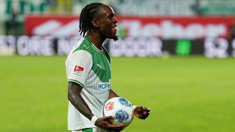 Eintracht Frankfurt plant Verkauf von Torschützenkönig Futkeu nach Rückkehr