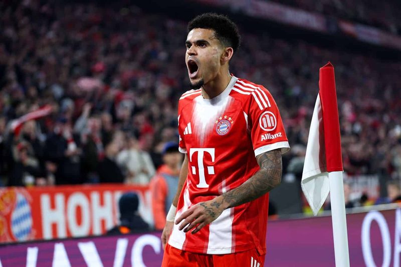 Luis Díaz überzeugt in seiner ersten Saison beim FC Bayern und wird zum Transfer der Saison gekürt