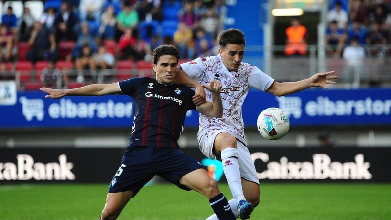 El Málaga CF se juega el ascenso en Zaragoza: ¿Podrá asegurar su lugar en el play off?