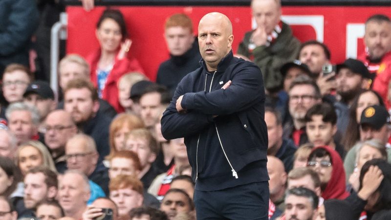 Liverpool se sépare d'Arne Slot après une saison décevante en Premier League