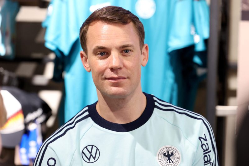 Kimmich verteidigt Neuer: „Er ist der beste Torwart aller Zeiten“