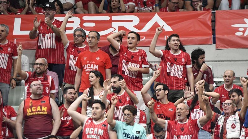 Los abonados del UCAM Murcia ya pueden asegurar su puesto en el play off de la ACB