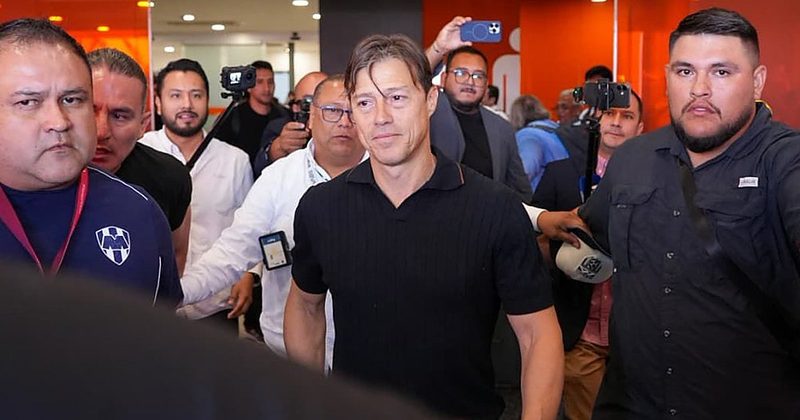 Almeyda inicia su aventura en Rayados con un mensaje contundente al Sevilla FC